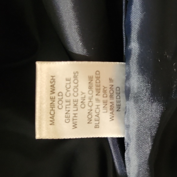 CJ BANKS SIZE 2x heavy blazer style jacket. Beautiful striped, textured fabric. - Picture 12 of 13